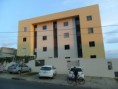 Apartamento no Ilhas Canarias Bairro Candeias Vitória da Conquista em Frente a Fainor R$ 250.000,00